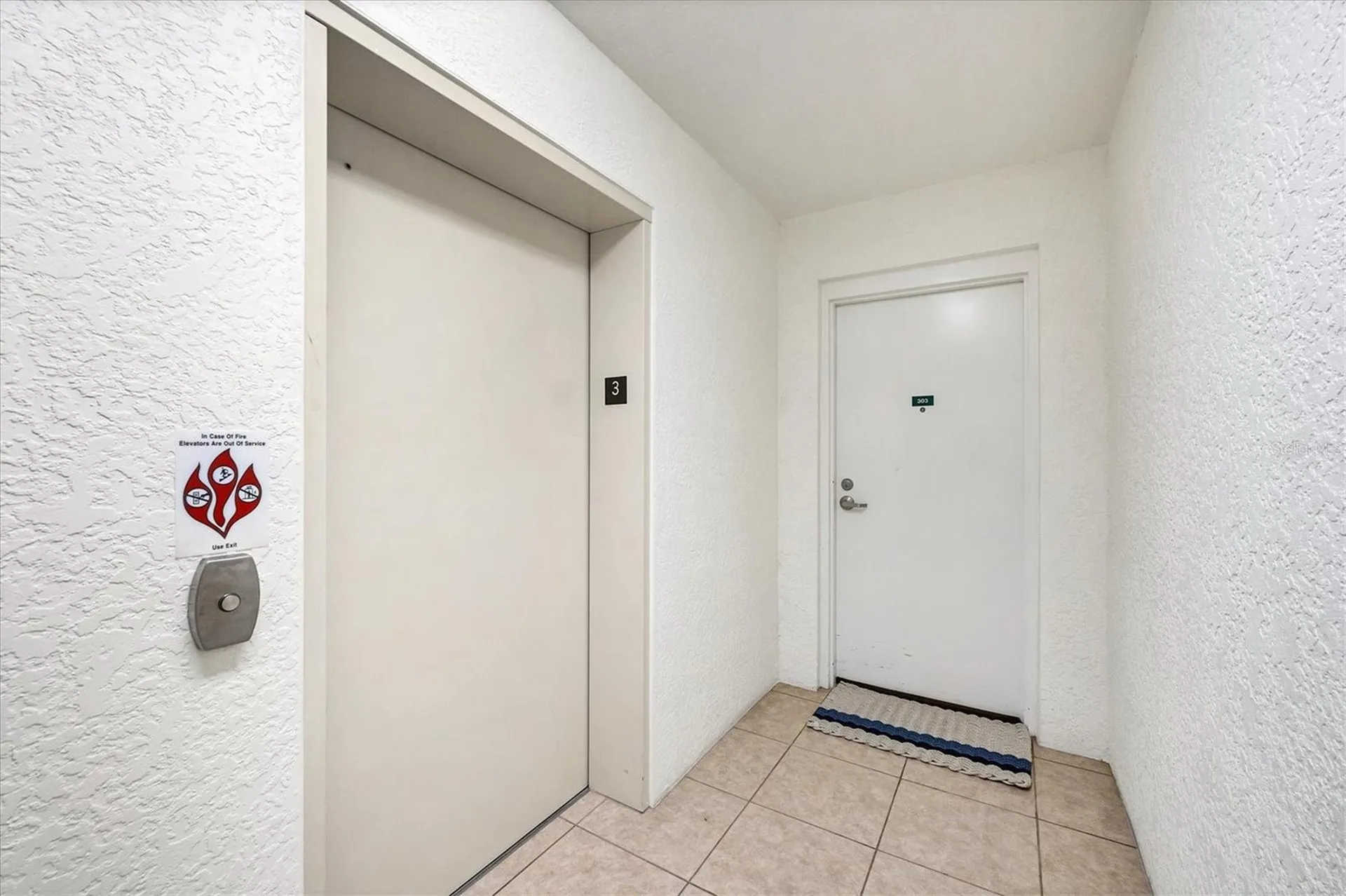 2770 N Beach Road Englewood FL 34223