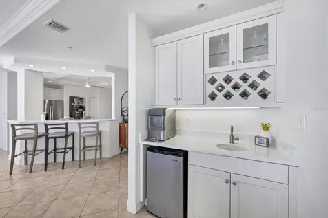 2770 N Beach Road Englewood FL 34223