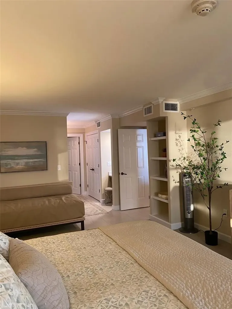 2675 Gulf Of Mexico Drive Longboat Key FL 34228