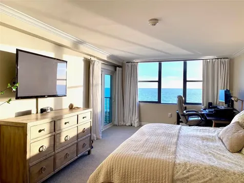 2675 Gulf Of Mexico Drive Longboat Key FL 34228