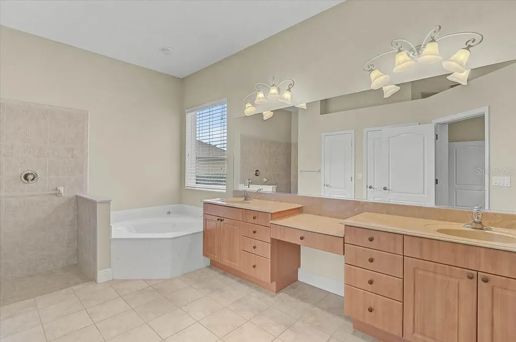 14519 17th Avenue E Bradenton FL 34212