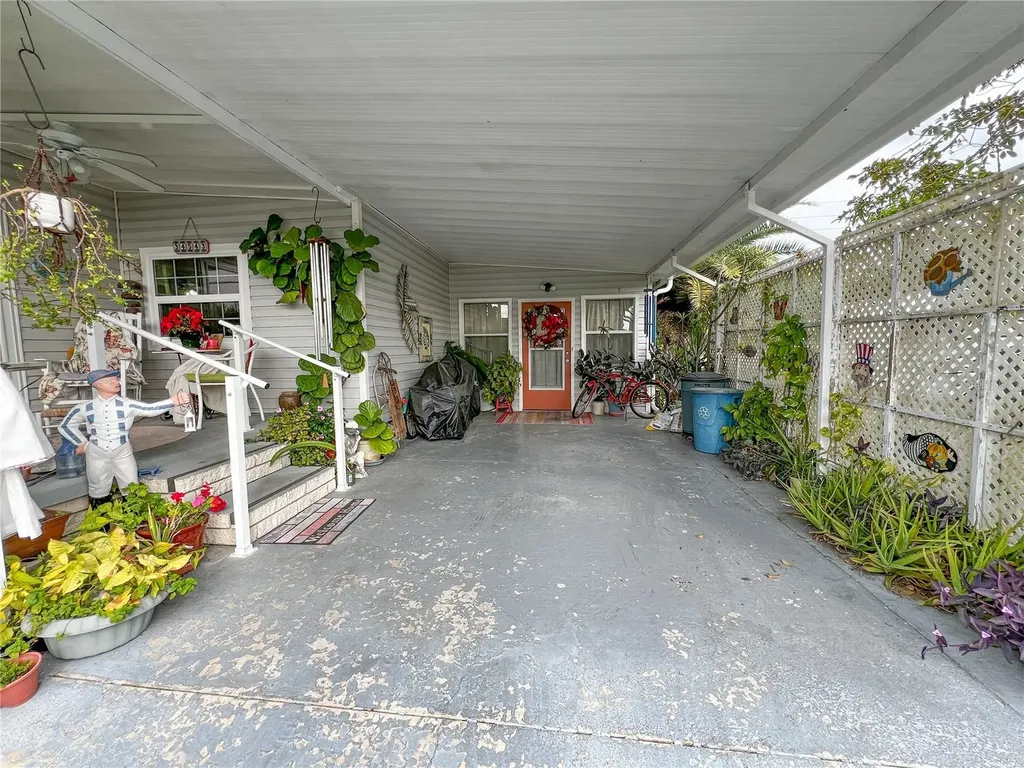 34543 Rosebud Row Zephyrhills FL 33541