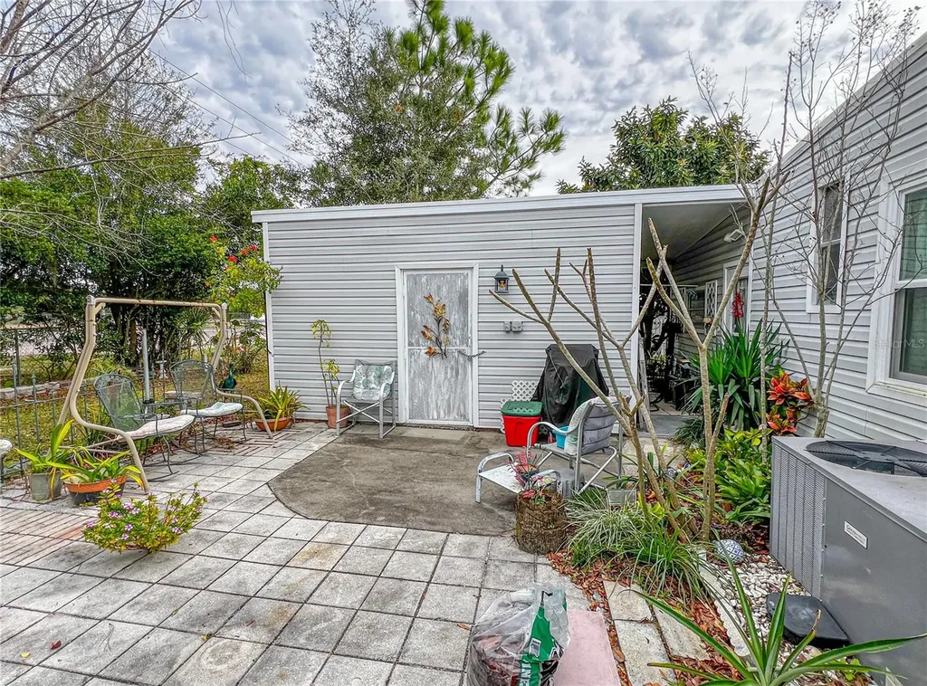 34543 Rosebud Row Zephyrhills FL 33541