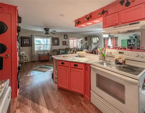 34543 Rosebud Row Zephyrhills FL 33541