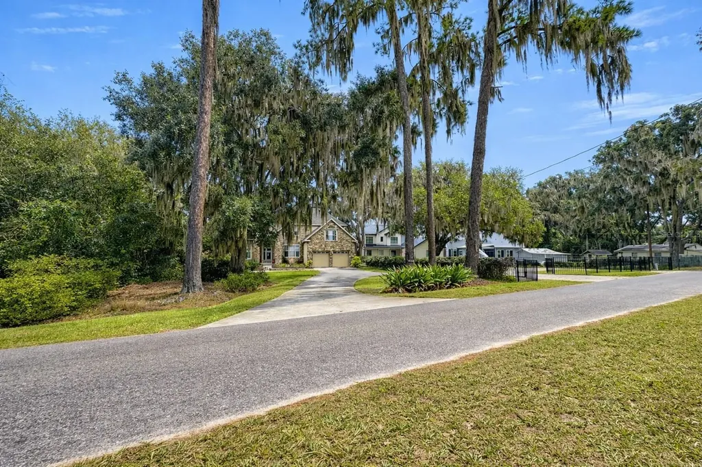 21103 NE 117th Avenue Waldo FL 32694