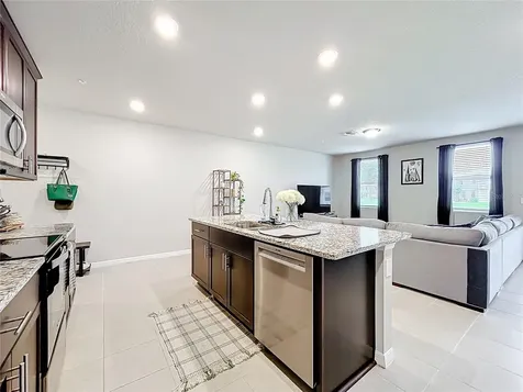 1045 Desert Candle Drive Ocoee FL 34761