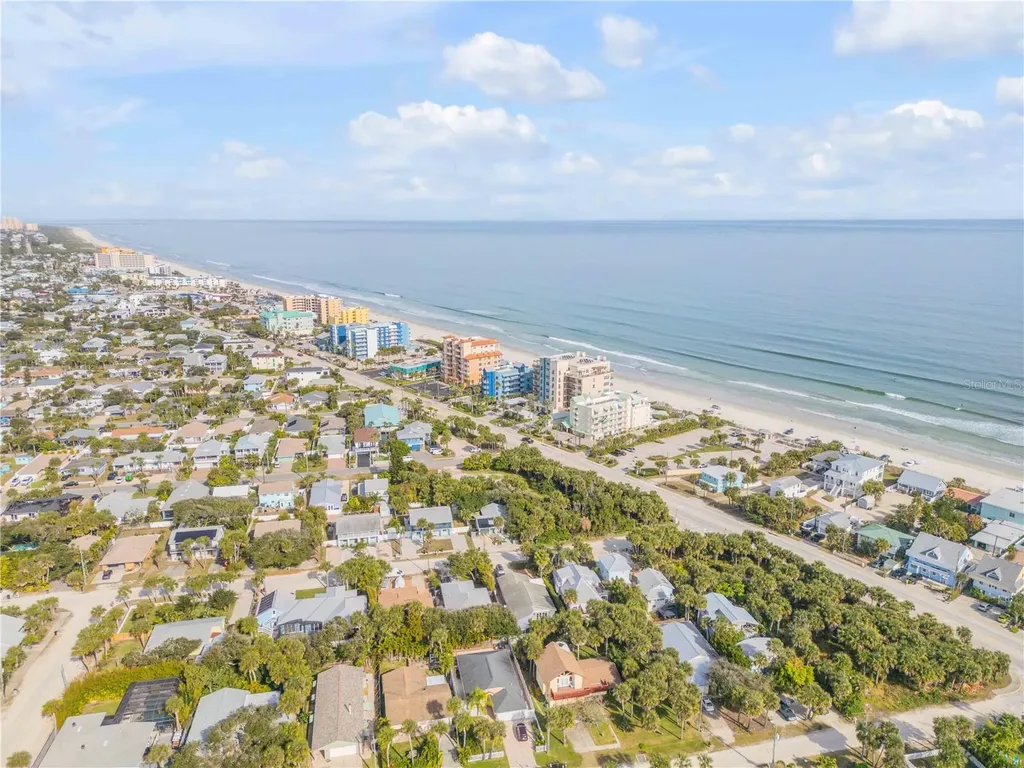 833 Maralyn Avenue New Smyrna Beach FL 32169