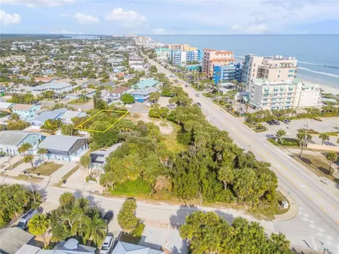 833 Maralyn Avenue New Smyrna Beach FL 32169