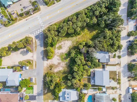 833 Maralyn Avenue New Smyrna Beach FL 32169