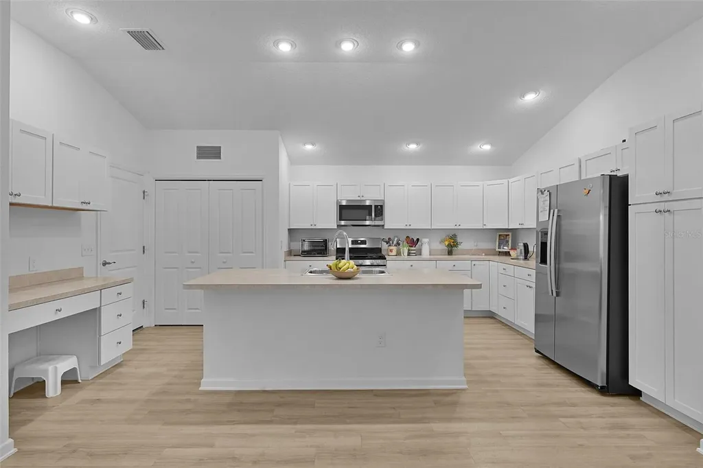 842 Spring Avenue The Villages FL 34762