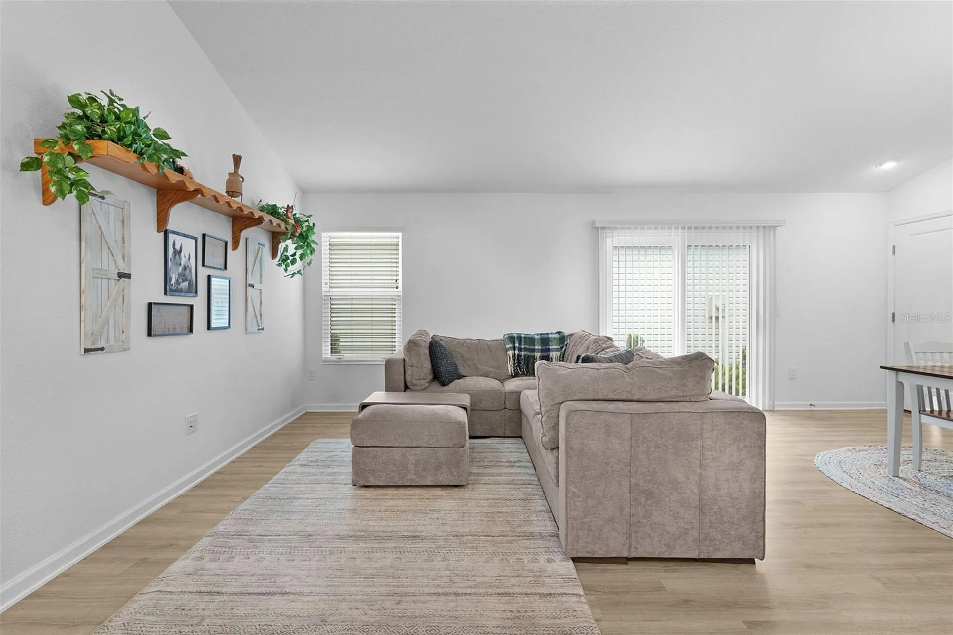 842 Spring Avenue The Villages FL 34762