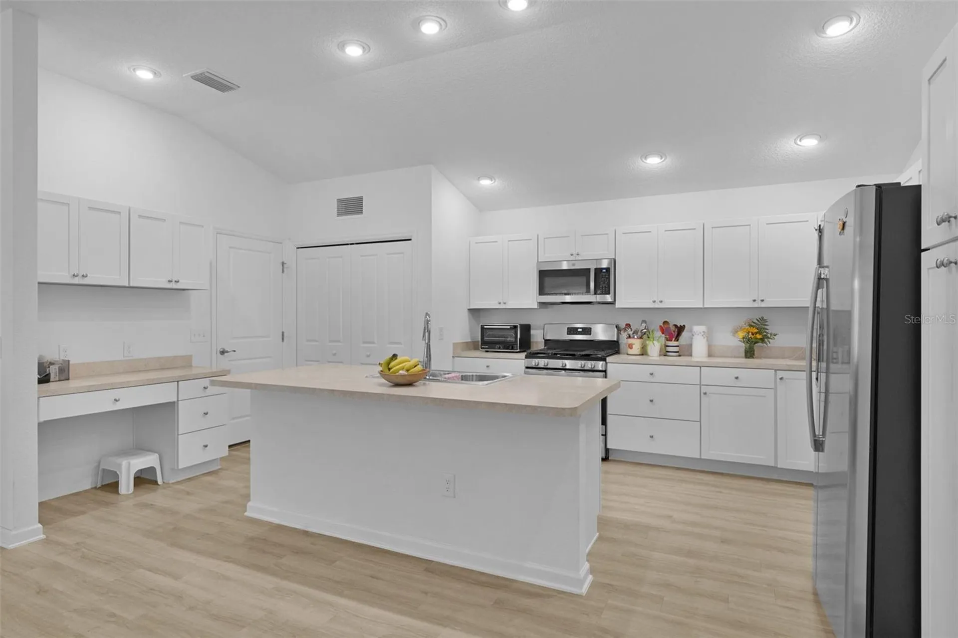 842 Spring Avenue The Villages FL 34762