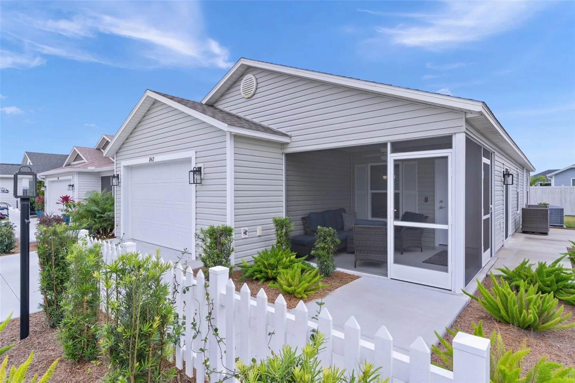 842 Spring Avenue The Villages FL 34762