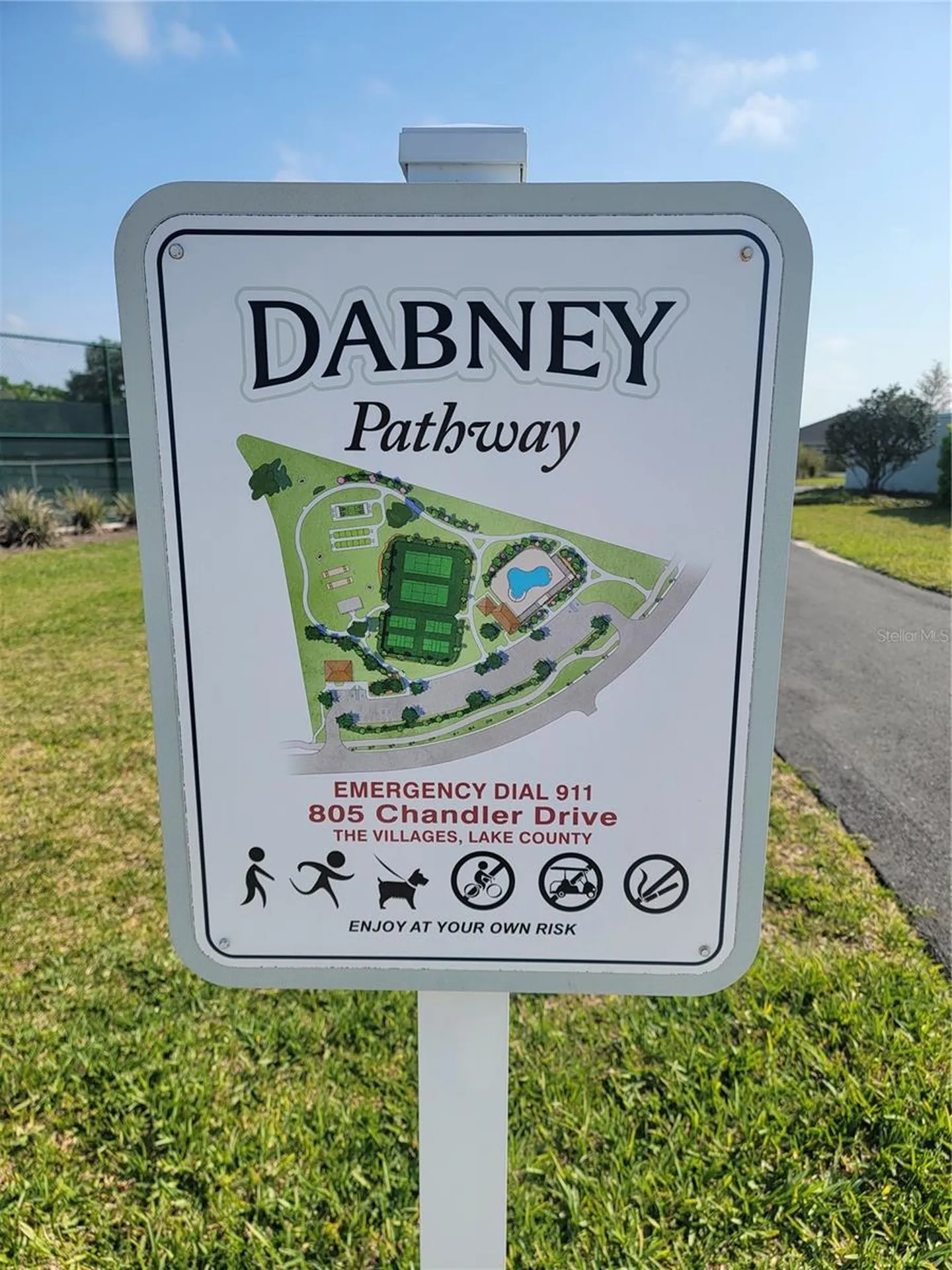 842 Spring Avenue The Villages FL 34762