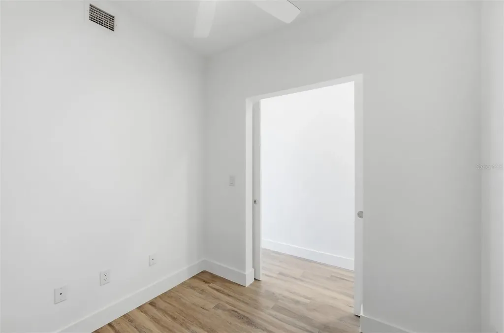 1703 N Tamiami Trail Sarasota FL 34234