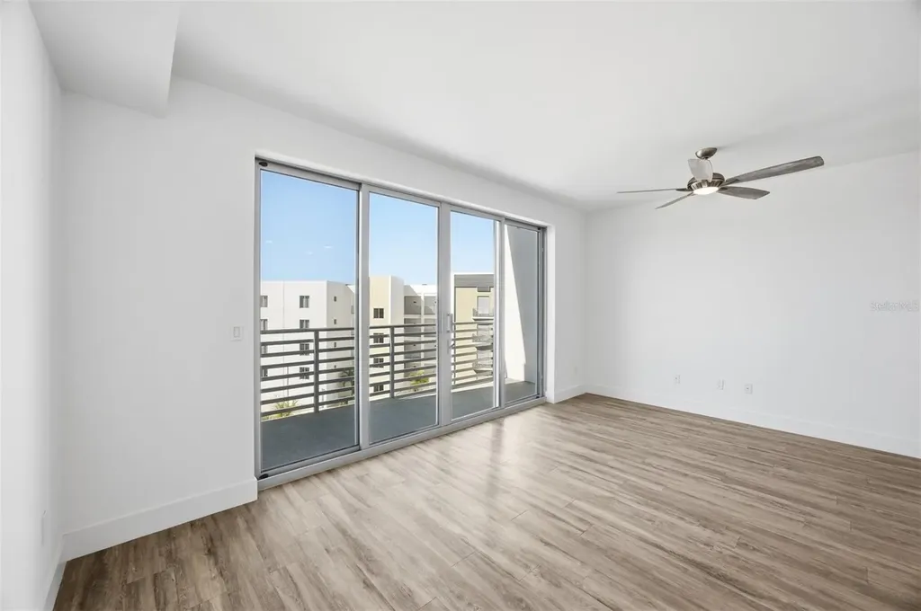 1703 N Tamiami Trail Sarasota FL 34234