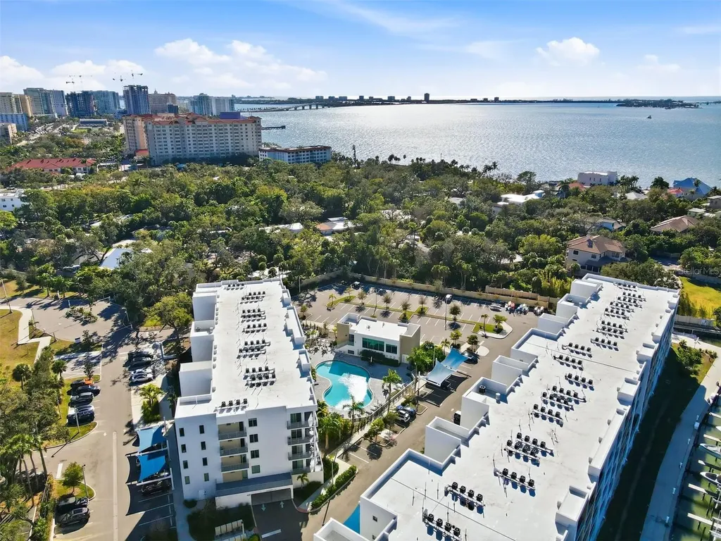 1703 N Tamiami Trail Sarasota FL 34234