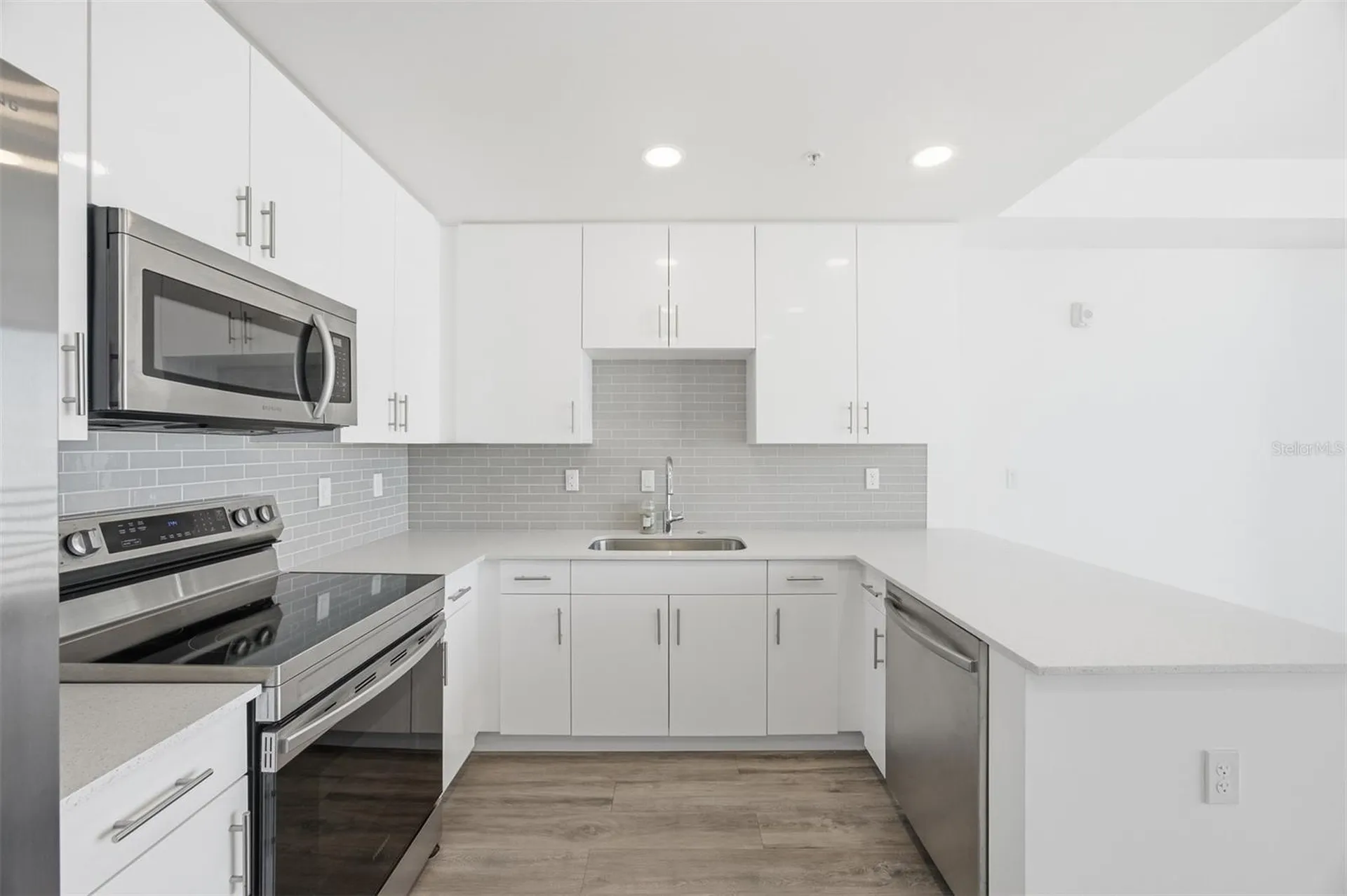 1703 N Tamiami Trail Sarasota FL 34234