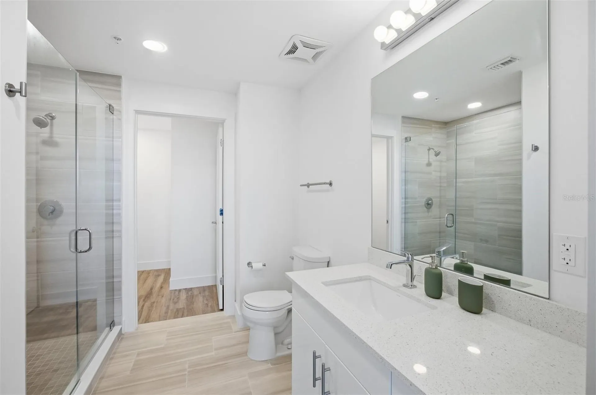 1703 N Tamiami Trail Sarasota FL 34234