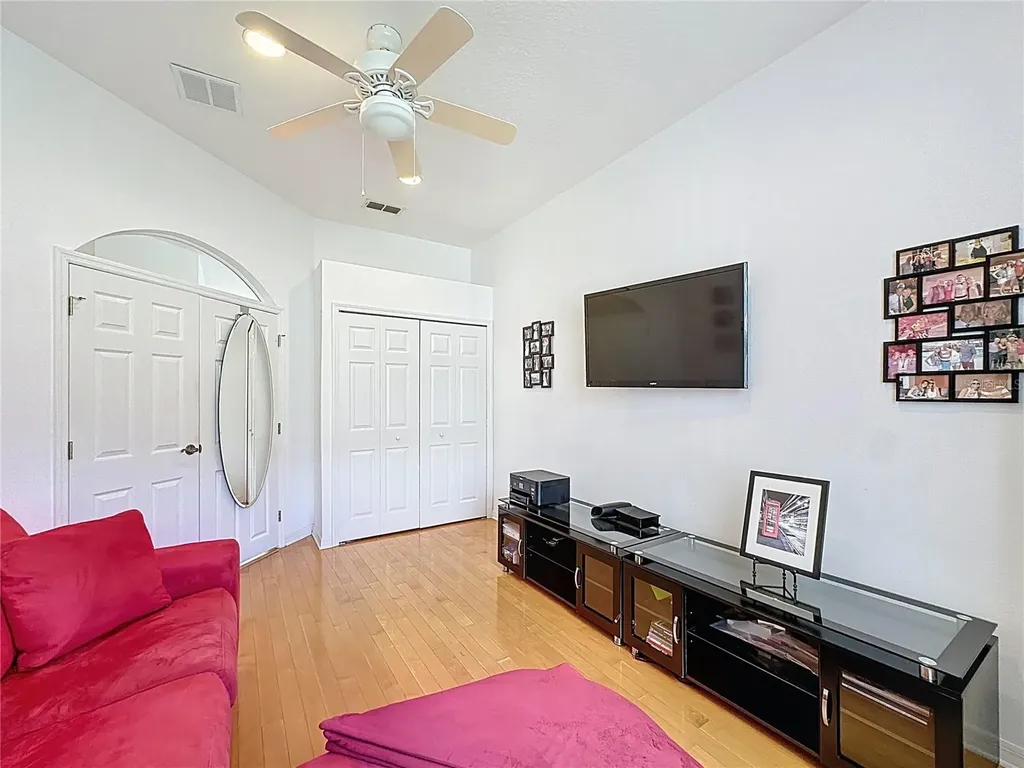 146 Crepe Myrtle Drive Groveland FL 34736