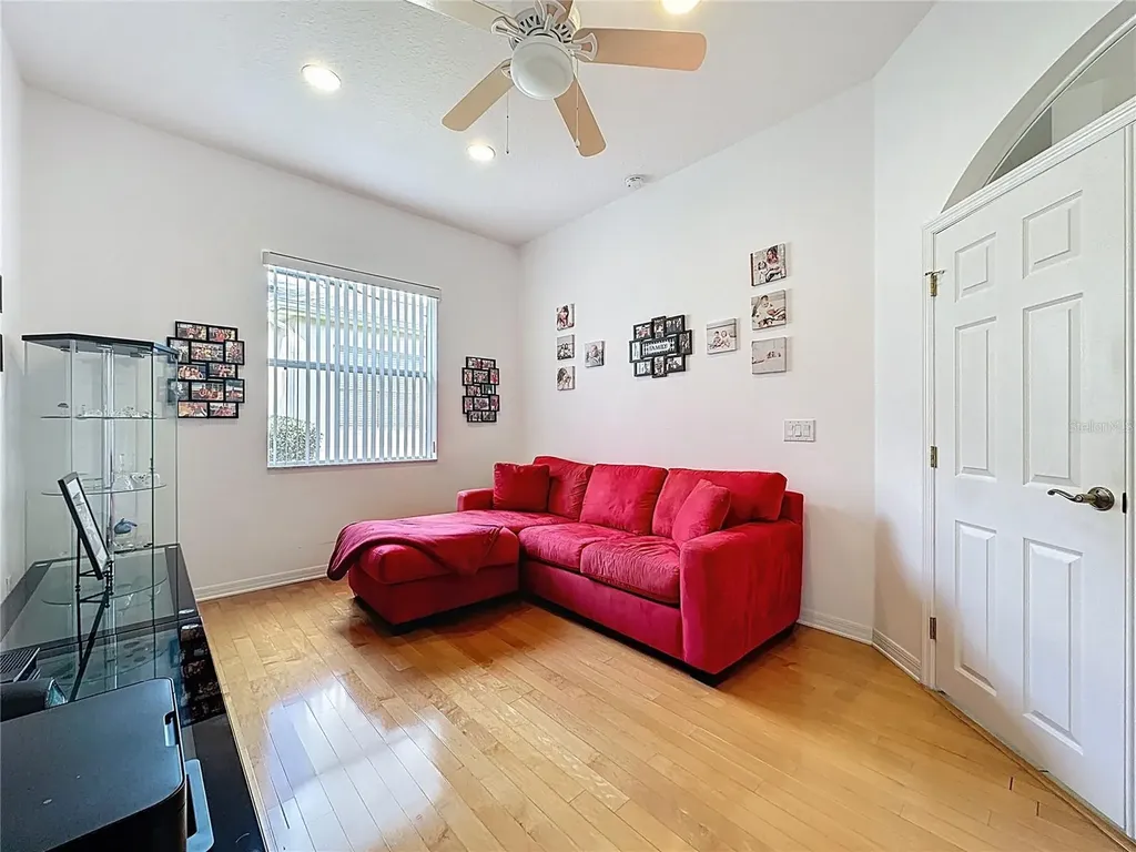 146 Crepe Myrtle Drive Groveland FL 34736