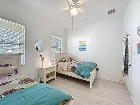 146 Crepe Myrtle Drive Groveland FL 34736
