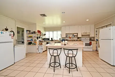 1390 E Airport Boulevard Sanford FL 32773