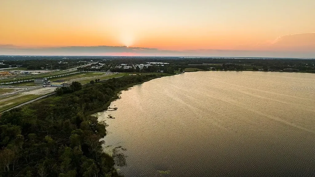32472 Sea Loch Loop Mount Dora FL 32757