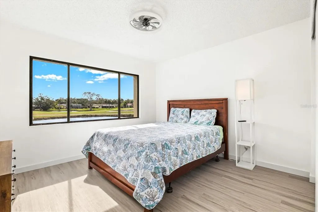 2453 Crispin Court Sarasota FL 34235