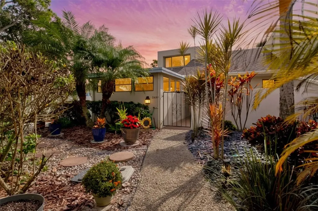 2453 Crispin Court Sarasota FL 34235