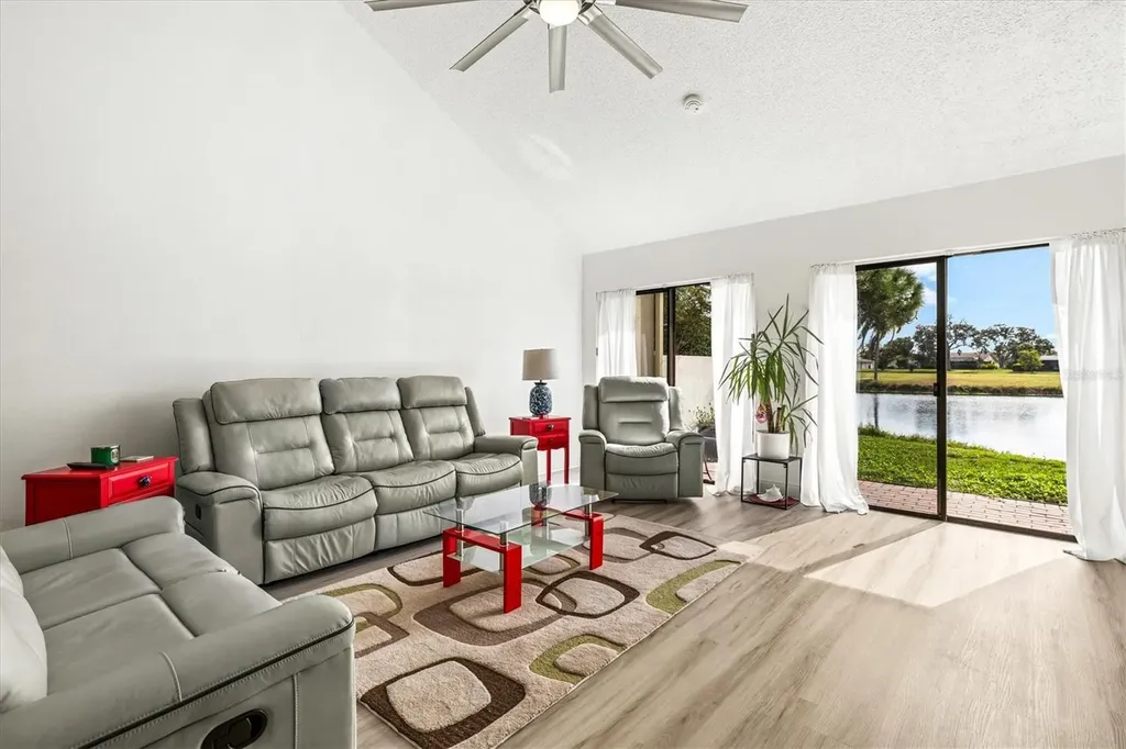 2453 Crispin Court Sarasota FL 34235