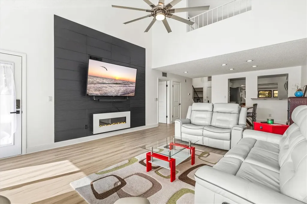 2453 Crispin Court Sarasota FL 34235