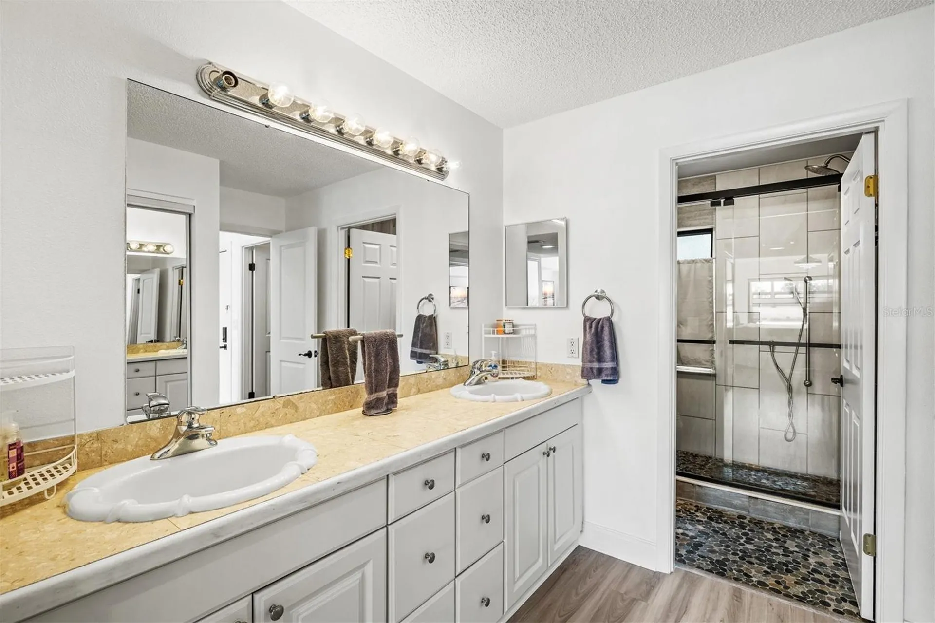 2453 Crispin Court Sarasota FL 34235