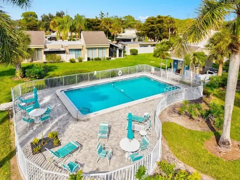 2453 Crispin Court Sarasota FL 34235