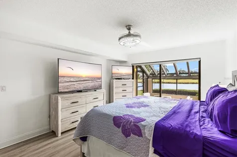 2453 Crispin Court Sarasota FL 34235