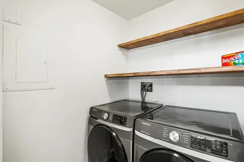 2453 Crispin Court Sarasota FL 34235