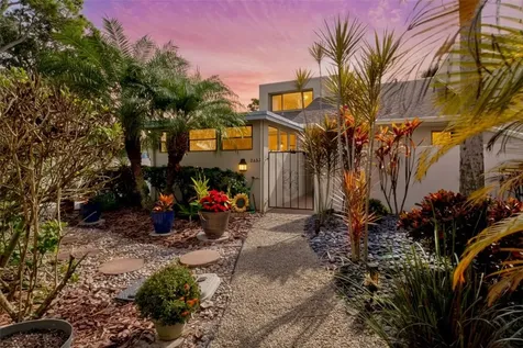 2453 Crispin Court Sarasota FL 34235