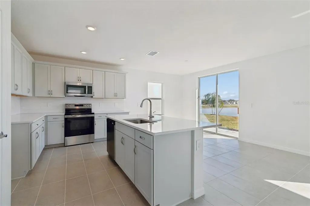 9018 Optimist Way Palmetto FL 34221