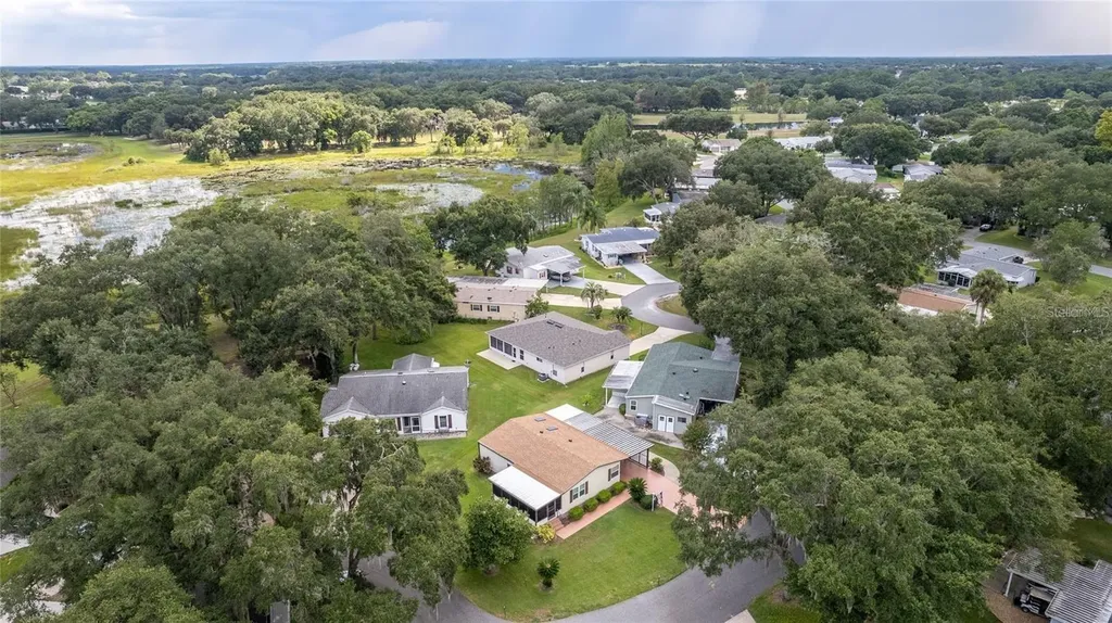 25527 Belle Helene Leesburg FL 34748