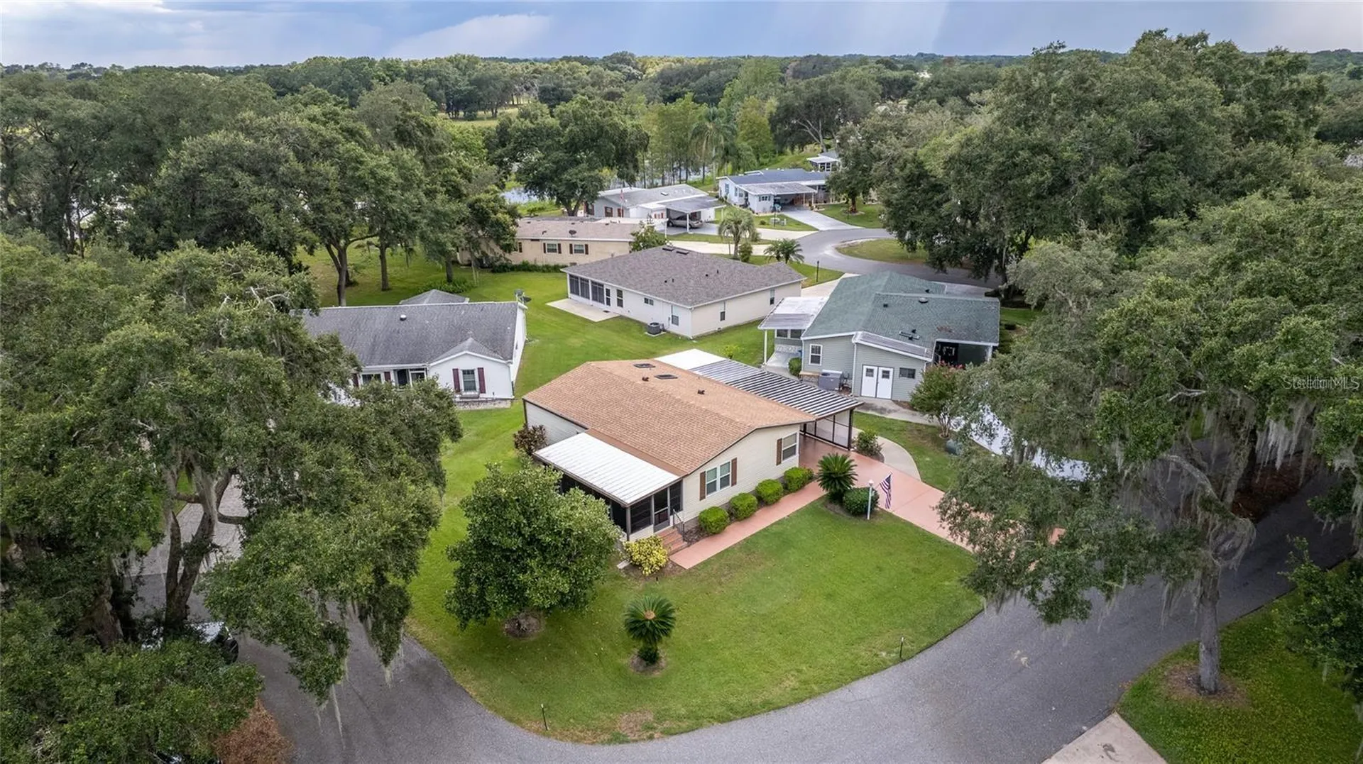 25527 Belle Helene Leesburg FL 34748