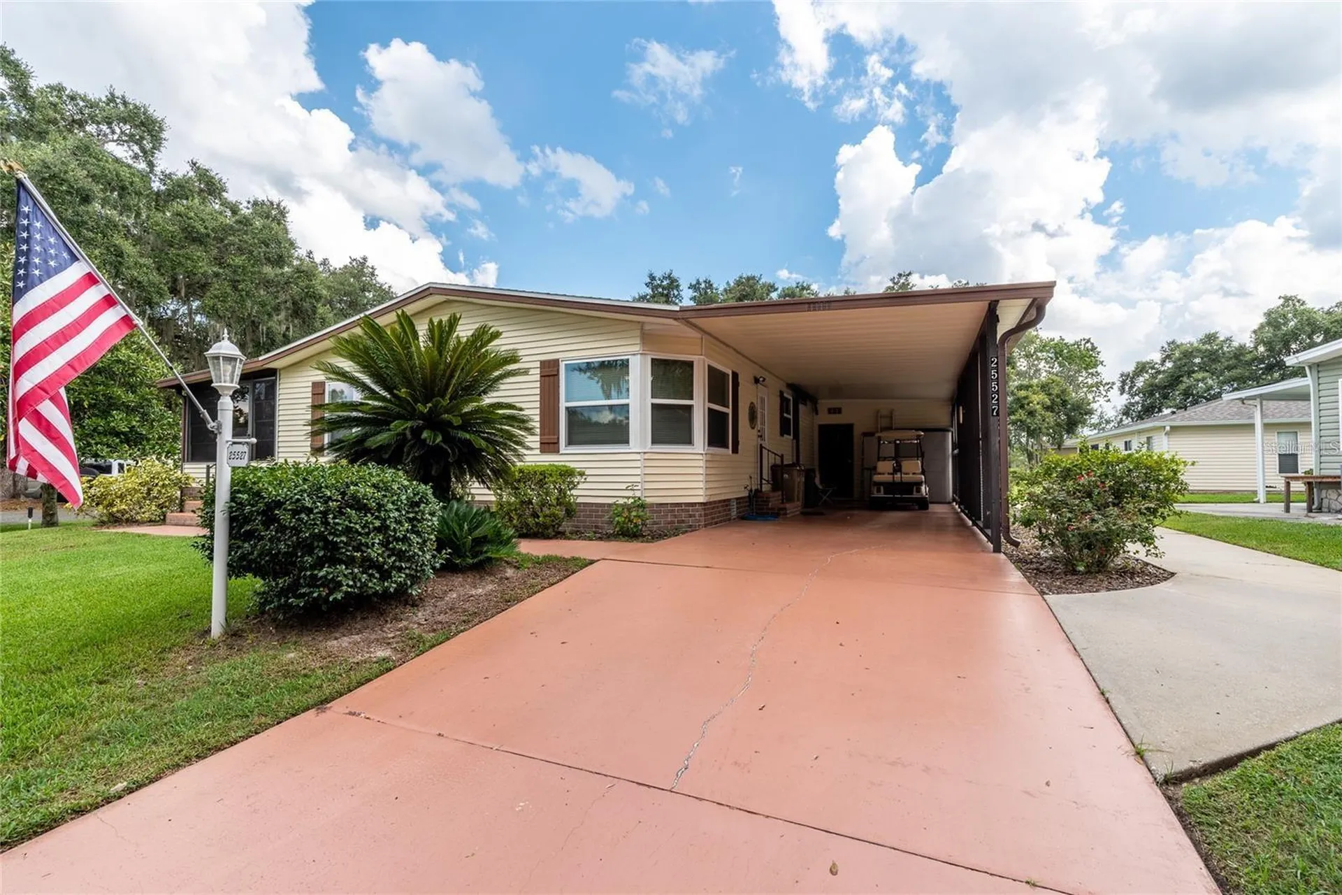 25527 Belle Helene Leesburg FL 34748
