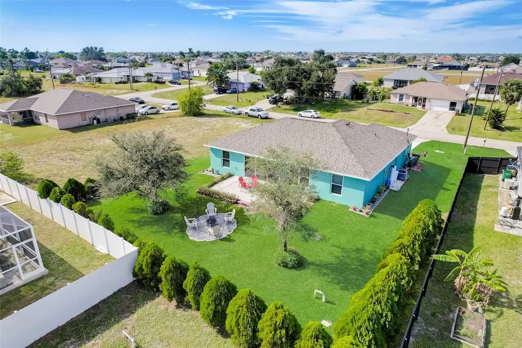 3023 NW 2nd Place Cape Coral FL 33993