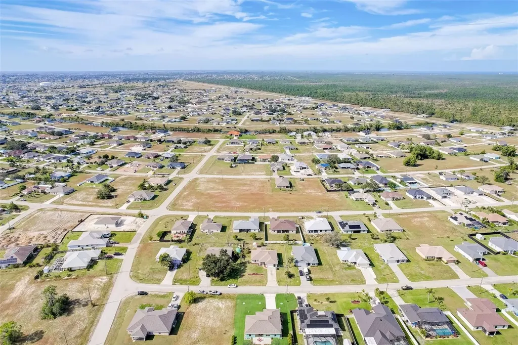 3023 NW 2nd Place Cape Coral FL 33993