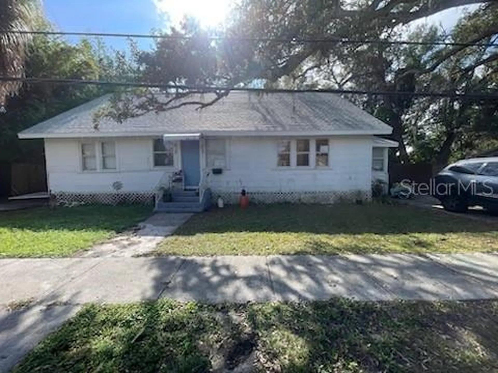 858 35th Avenue S St Petersburg FL 33705