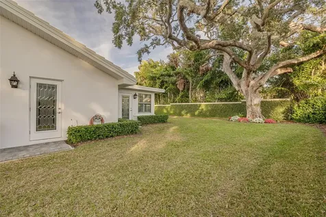 3 Eastwood Lane Belleair FL 33756