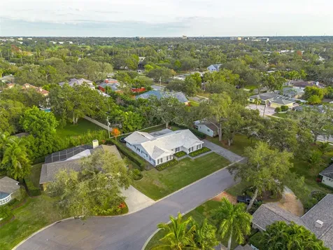 3 Eastwood Lane Belleair FL 33756