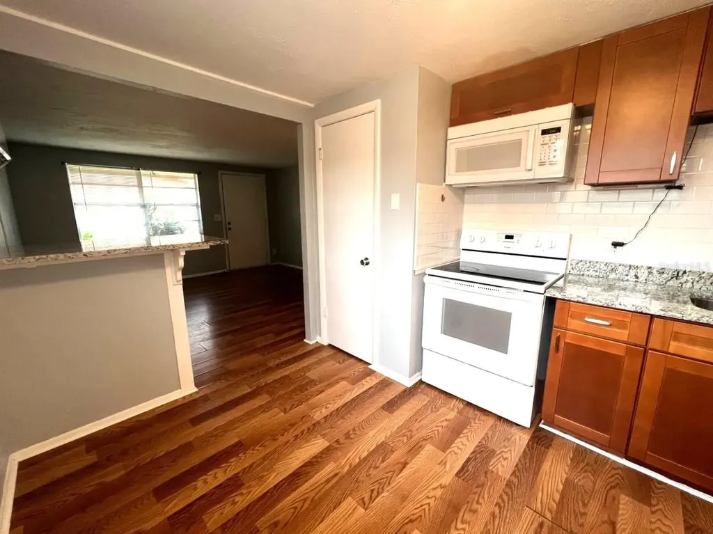 9406 Eastfield Road Thonotosassa FL 33592