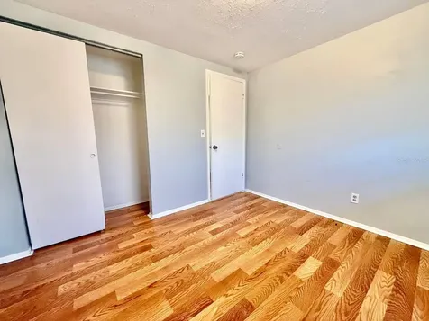 9406 Eastfield Road Thonotosassa FL 33592