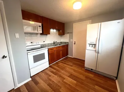 9406 Eastfield Road Thonotosassa FL 33592