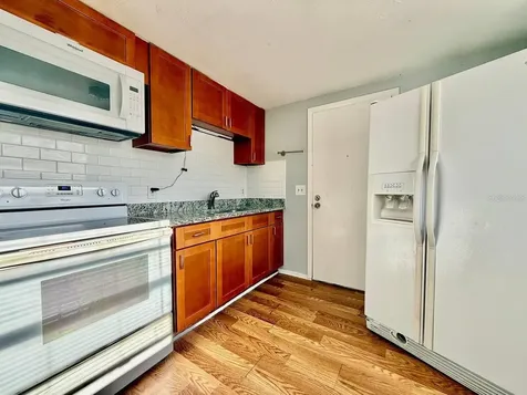 9406 Eastfield Road Thonotosassa FL 33592